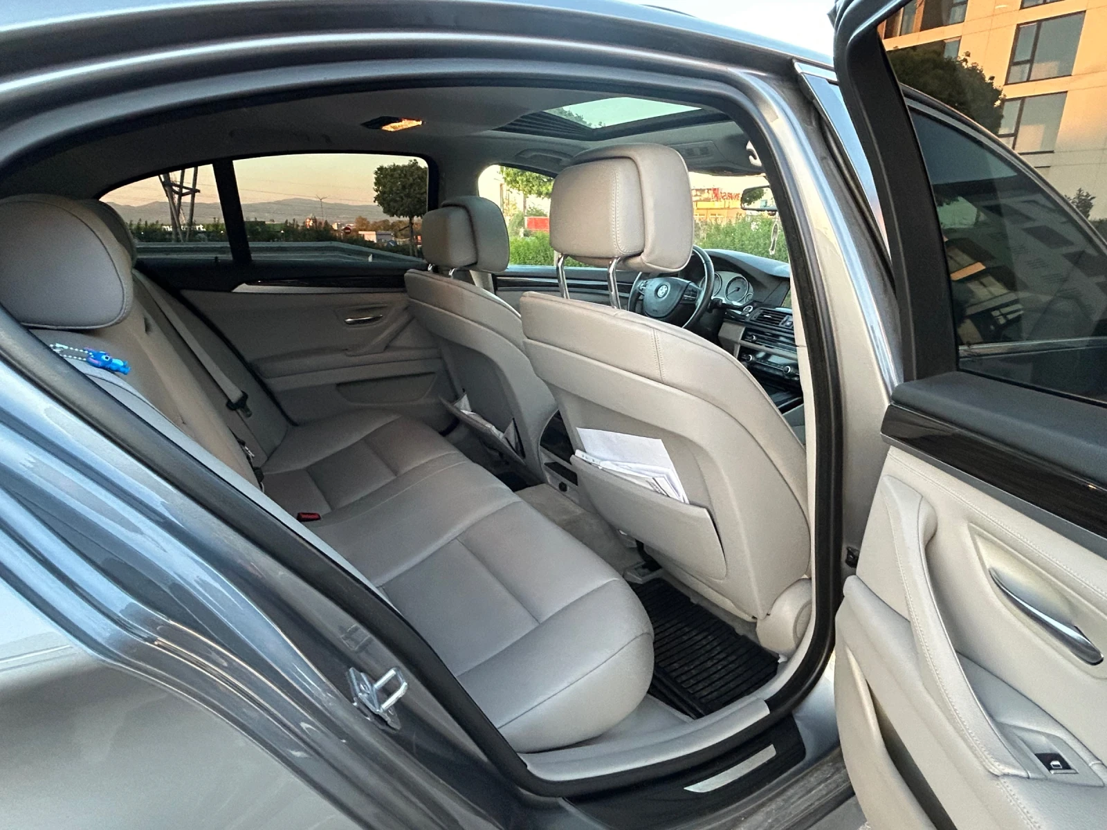 BMW 535 i MT RWD, снимка 10 - Автомобили и джипове - 54322563