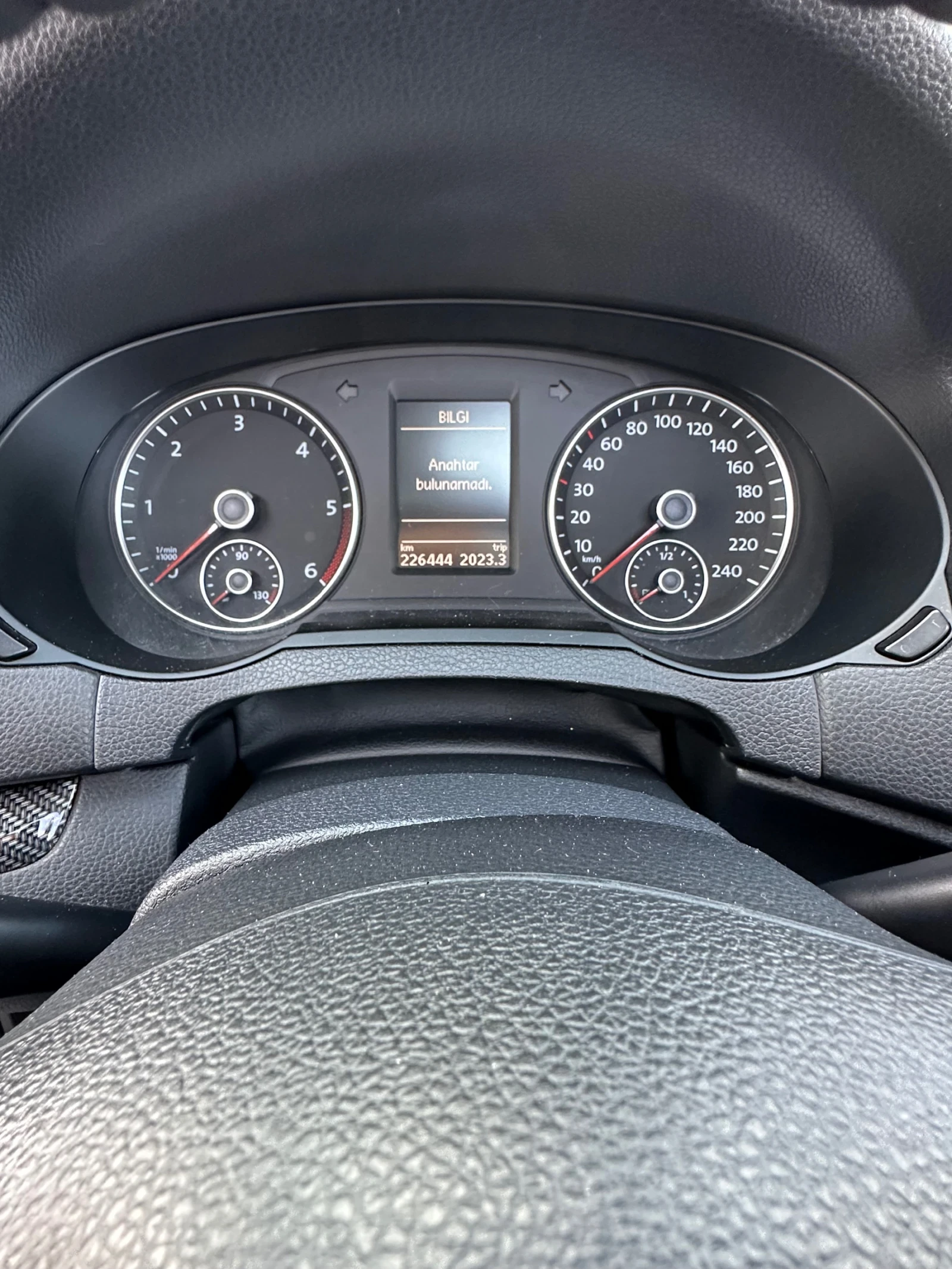 VW Sharan, снимка 9 - Автомобили и джипове - 54543705