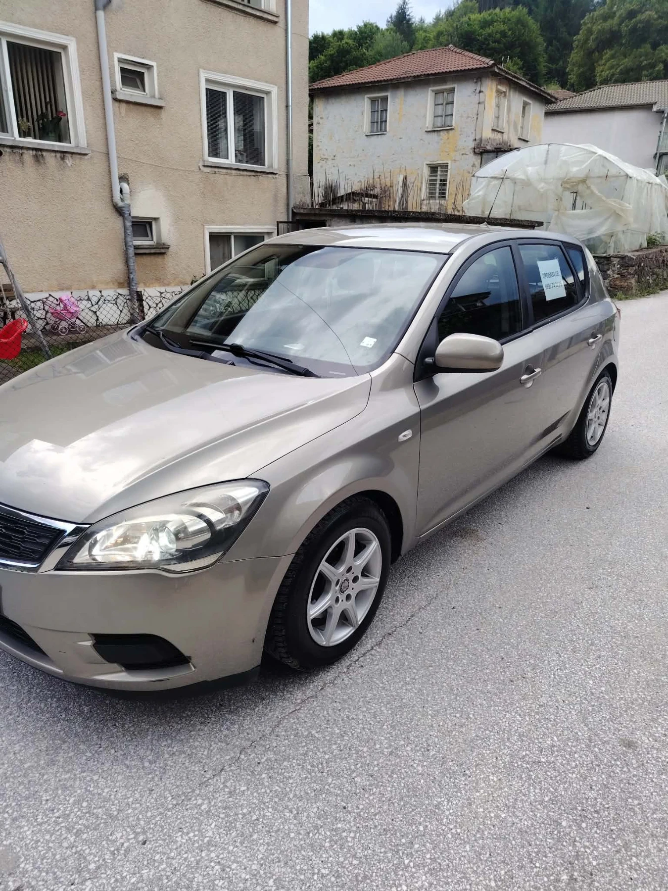 Kia Ceed, снимка 3 - Автомобили и джипове - 54914732