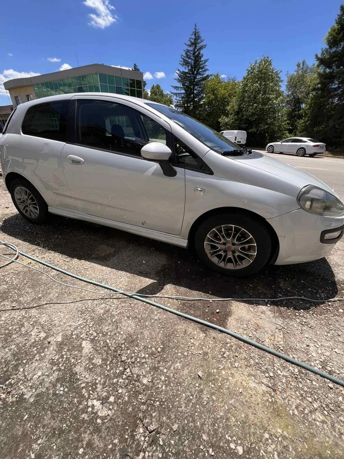 Fiat Punto 1.3 , снимка 6 - Автомобили и джипове - 54919259