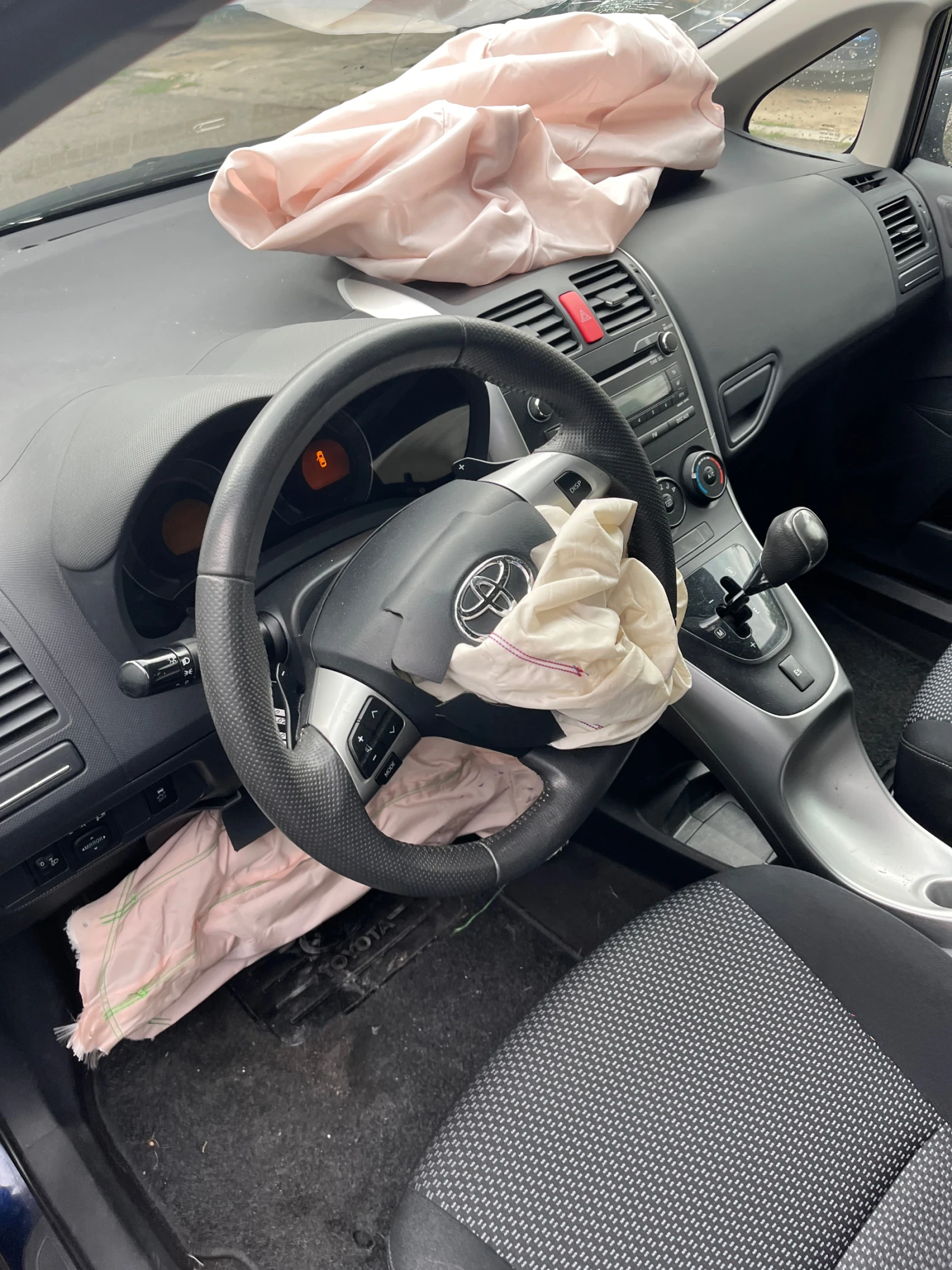 Toyota Auris 1.6 Face automatic  | Mobile.bg � ����������� 3
