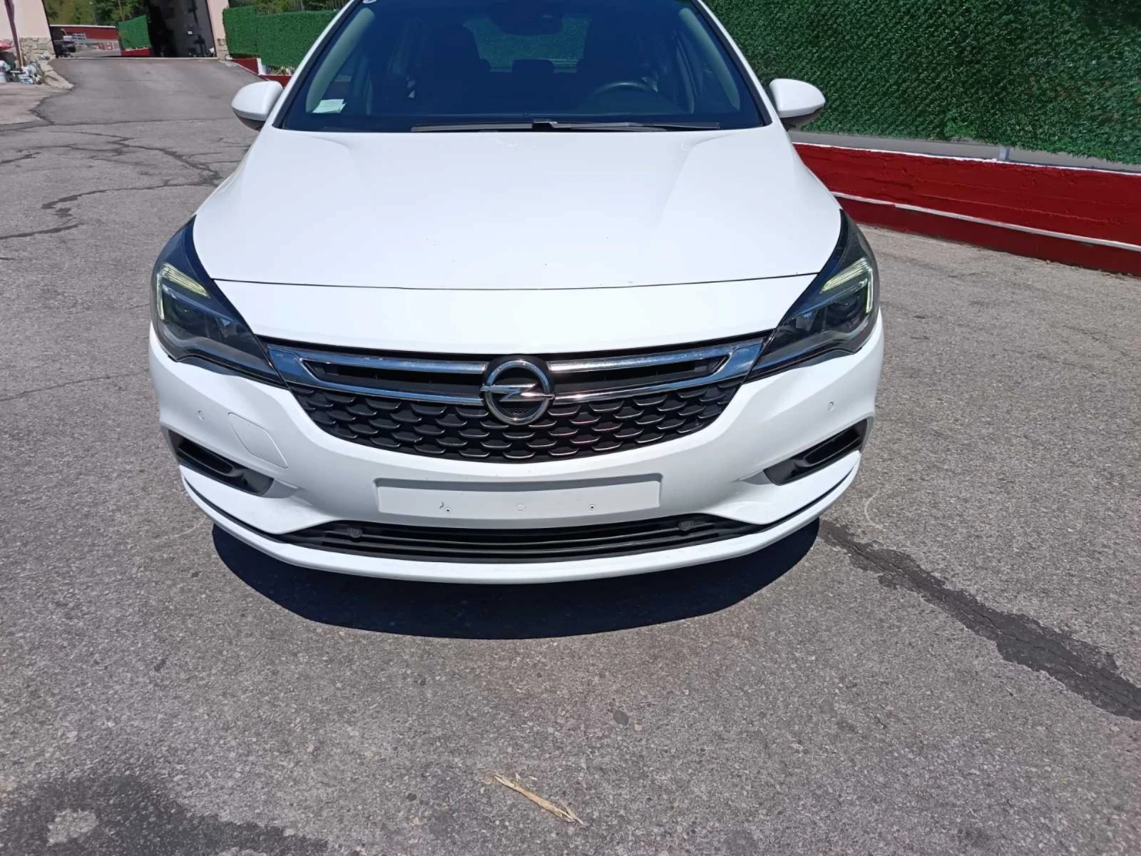 Opel Astra SPORTS TOURER, снимка 5 - Автомобили и джипове - 55353389