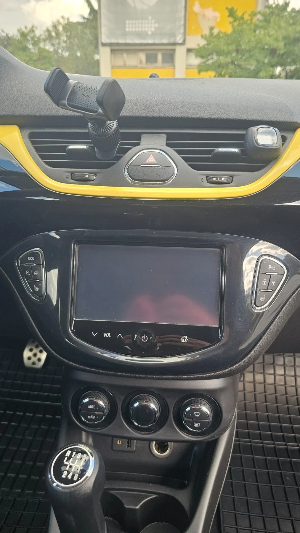 Opel Corsa Е, 1.0, 90кс, снимка 10 - Автомобили и джипове - 56199221
