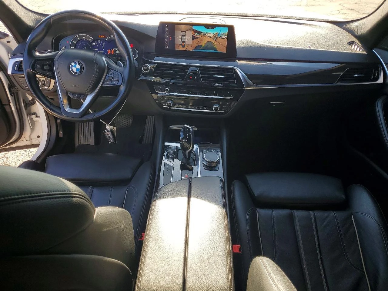 BMW 530 2.0l Xe, снимка 8 - Автомобили и джипове - 56203050