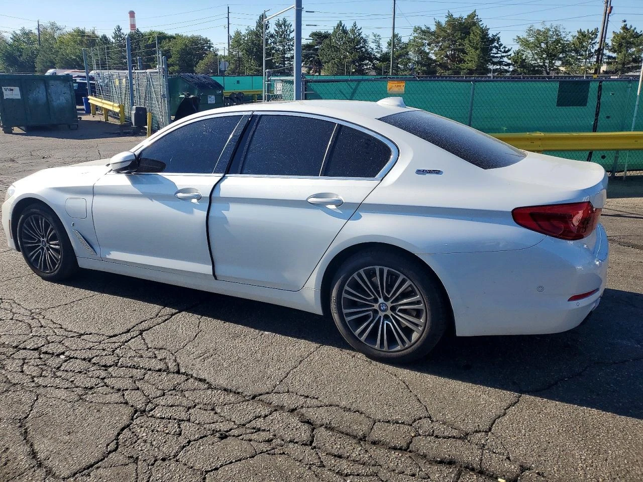 BMW 530 2.0l Xe, снимка 2 - Автомобили и джипове - 56203050