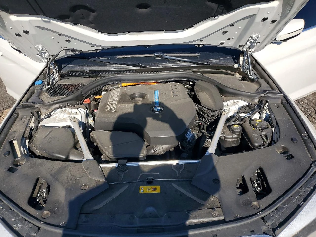BMW 530 2.0l Xe, снимка 11 - Автомобили и джипове - 56203050