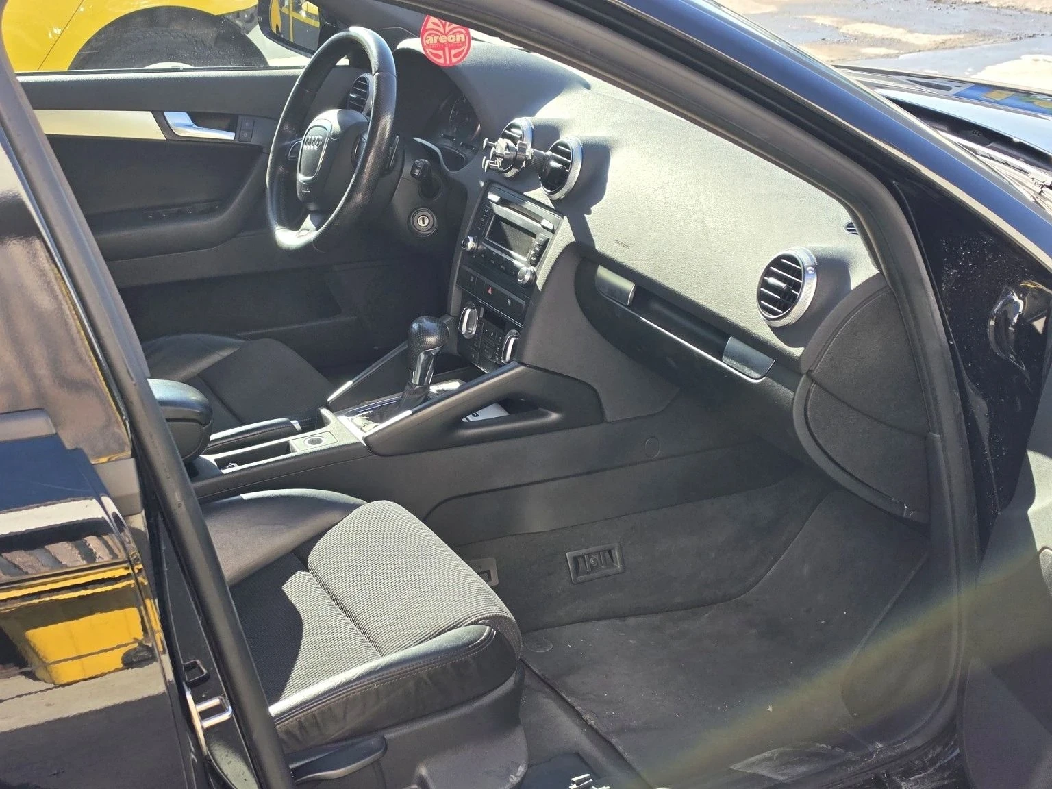 Audi A3 2.0CR Tdi, снимка 9 - Автомобили и джипове - 56362877