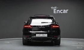 Porsche Macan TURBO* PANO* КОЖА* ПОДГРЕВ* КАМЕРА, снимка 4