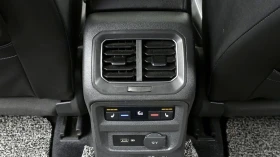 VW Tiguan Allspace* 2.0TDI* ПОДГРЕВ* ПАНОРАМА* 360* HEAD-UP*, снимка 17