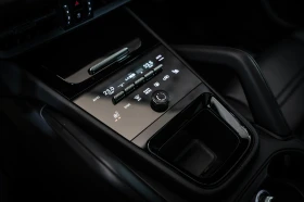 Porsche Cayenne E-Hybrid Coupe * Bose * Pano - 179900 лв. - 40442971 13