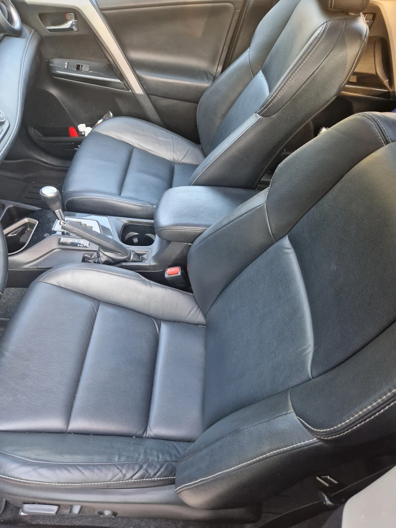 Toyota Rav4 LIMITED 4x4 2.5, снимка 14 - Автомобили и джипове - 51652439