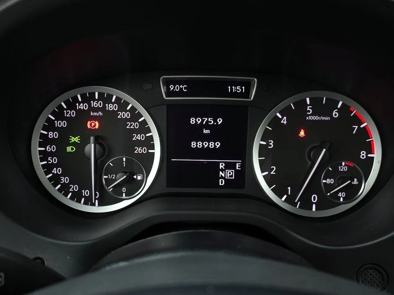 Infiniti QX30 2.0 Essential AWD| 208к.с.| ВКЛ.ТЕХНОТЕСТ, снимка 8 - Автомобили и джипове - 55563333
