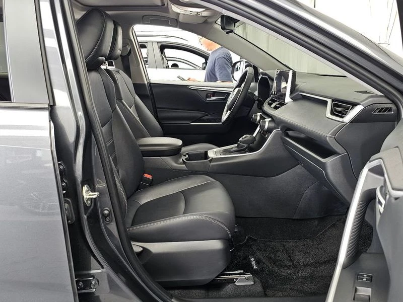 Toyota Rav4 2.5 HEV GR 2WD Hybrud, снимка 11 - Автомобили и джипове - 55750123