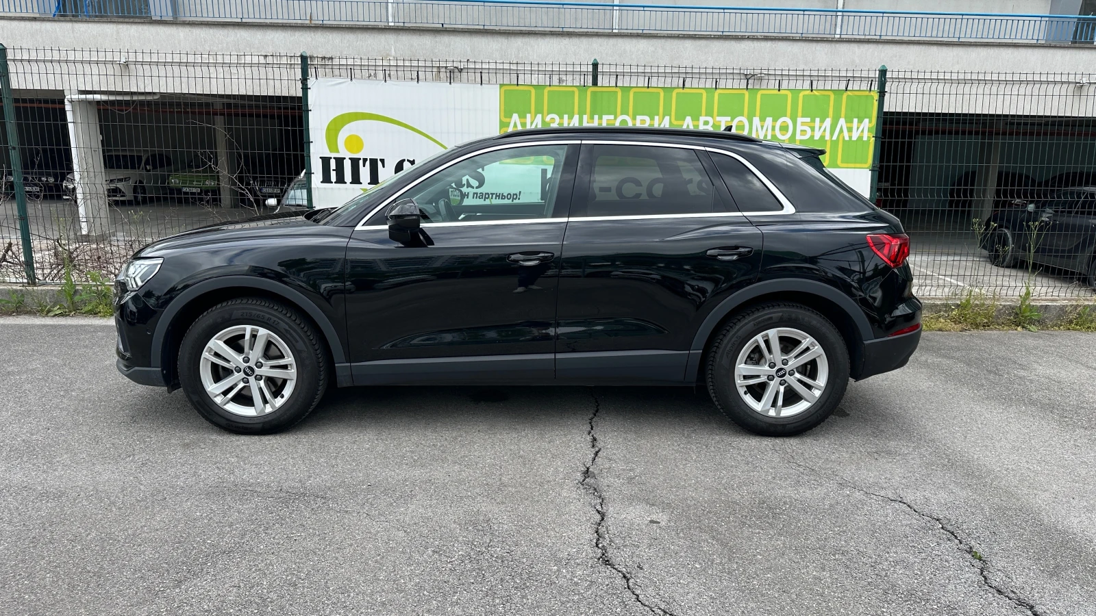 Audi Q3 35 TFSI първи собственик от БГ с ДДС - изображение 4