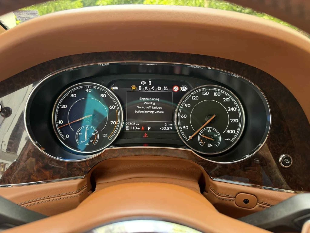 Bentley Bentayga 6.0 / W12  | Mobile.bg   14