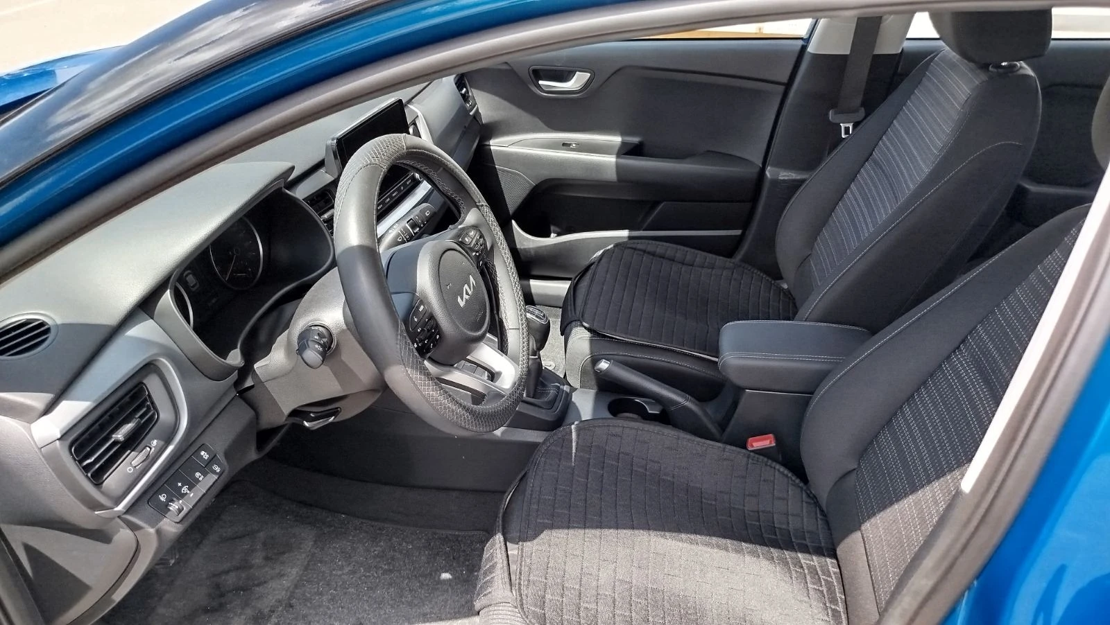 Kia Stonic  - изображение 8