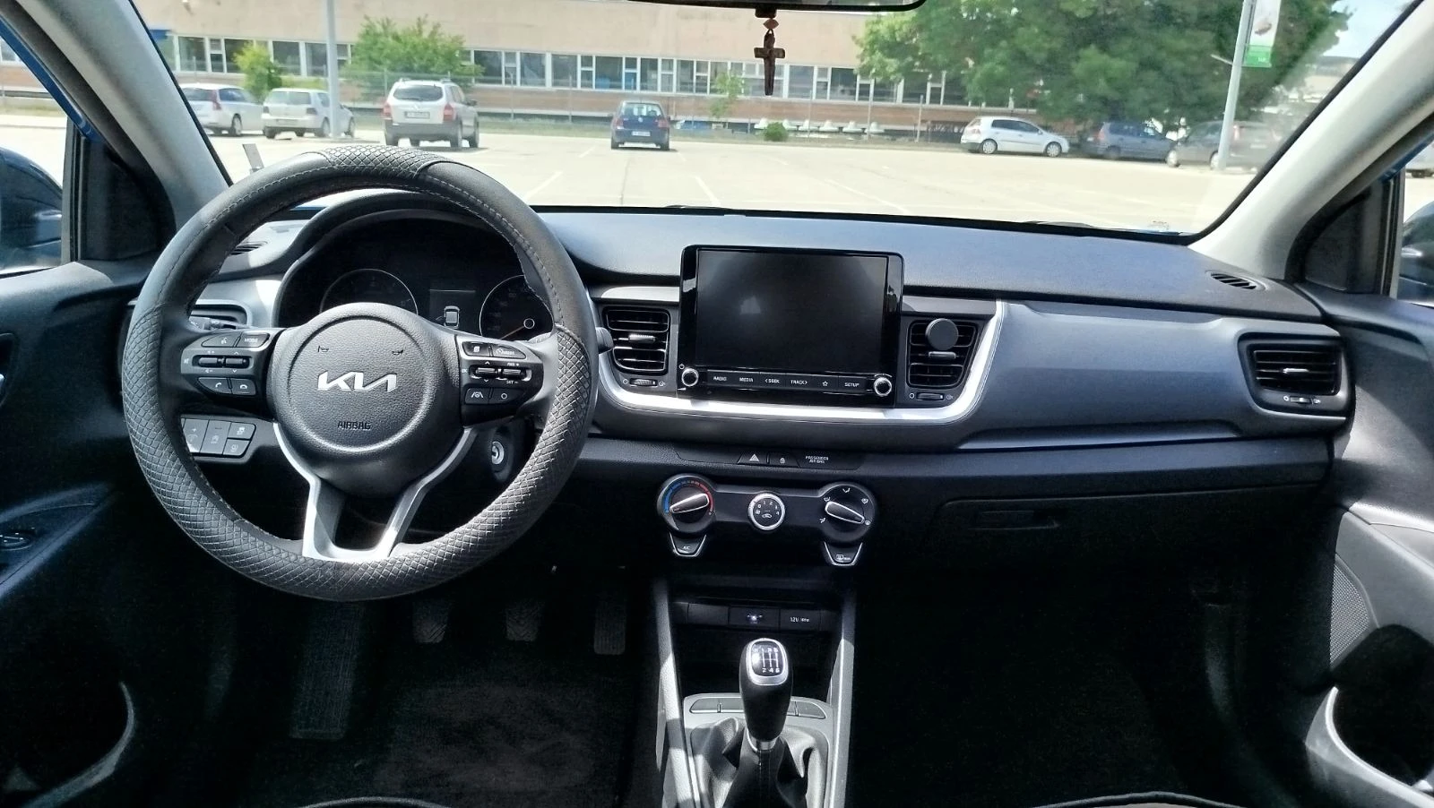Kia Stonic  - изображение 7