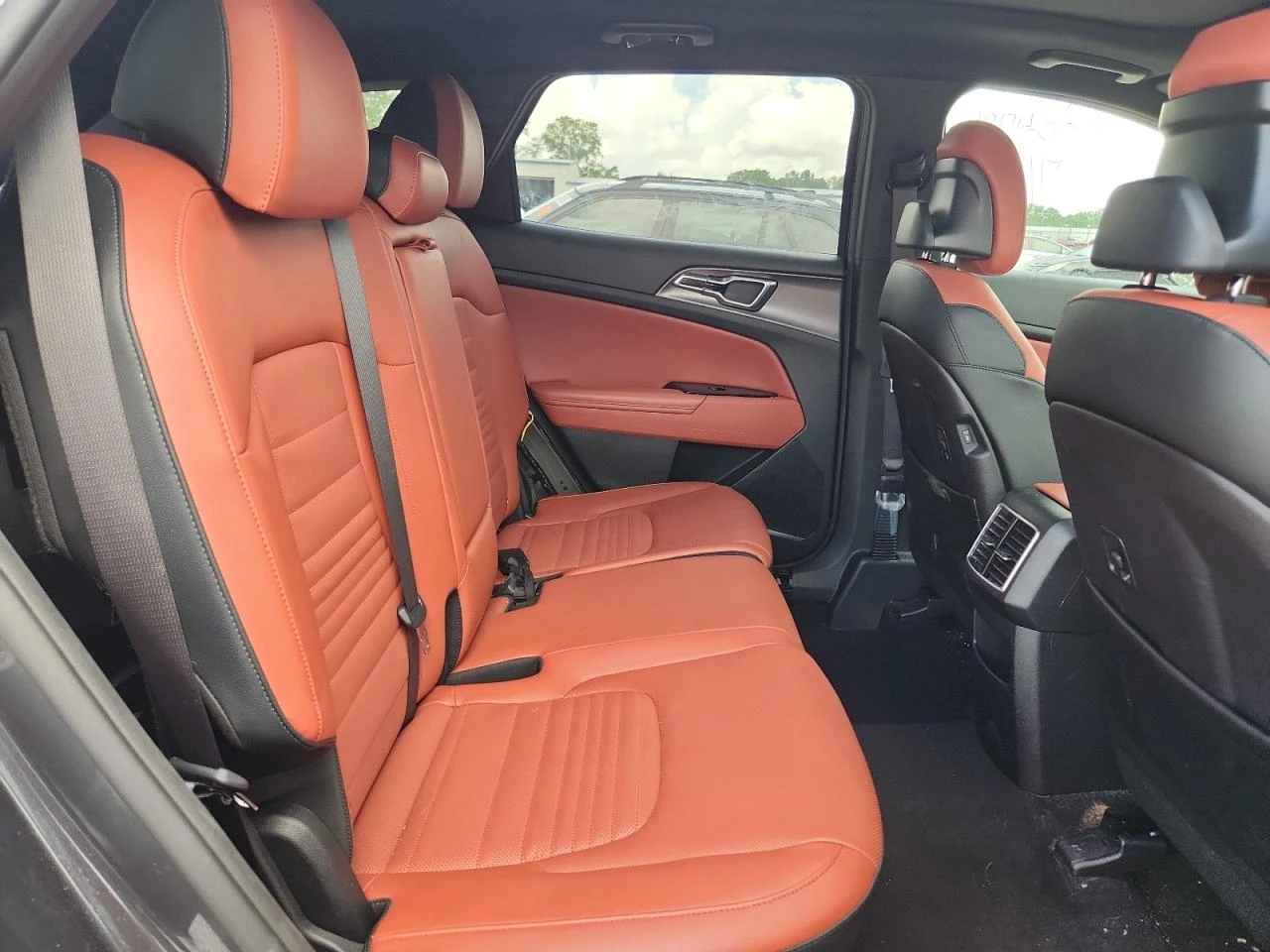 Kia Sportage SX PRESTIGE DIGITAL/ОБДУХВАНЕ/ПОДГРЕВ - изображение 10