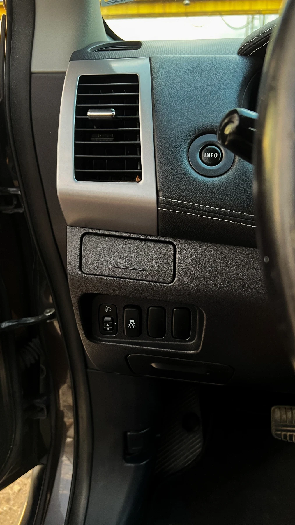 Mitsubishi Outlander 2.0 | Mobile.bg � ����������� 11