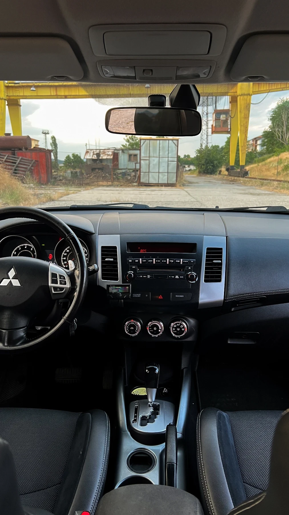 Mitsubishi Outlander 2.0 - изображение 9