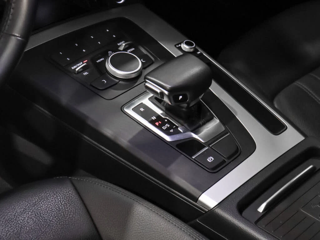 Audi Q5 Quattro* Komfort* 45 TFSI* ���������� (���� �� ��) | Mobile.bg � ����������� 17