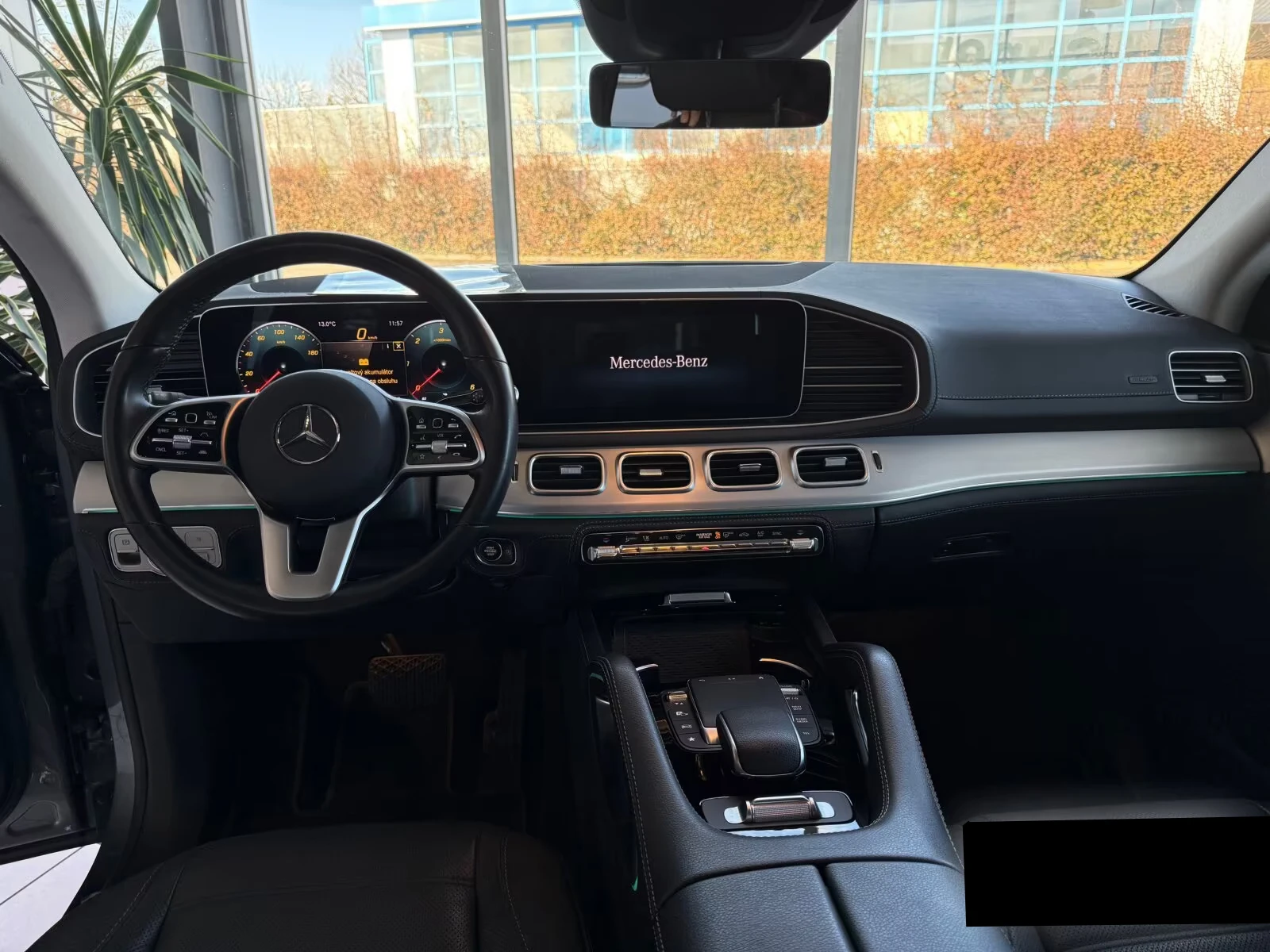 Mercedes-Benz GLE 350 4M/COUPE/272HP/AMG/360HP/CAM/NAVI/178h, снимка 8 - Автомобили и джипове - 53999406