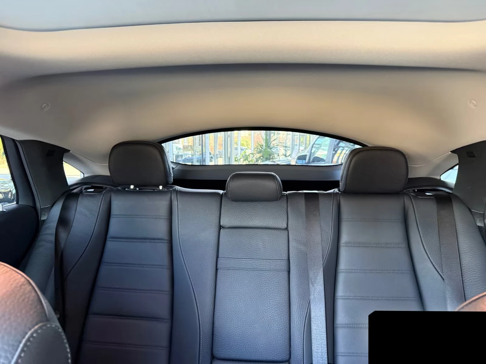 Mercedes-Benz GLE 350 4M/COUPE/272HP/AMG/360HP/CAM/NAVI/178h, снимка 13 - Автомобили и джипове - 53999406