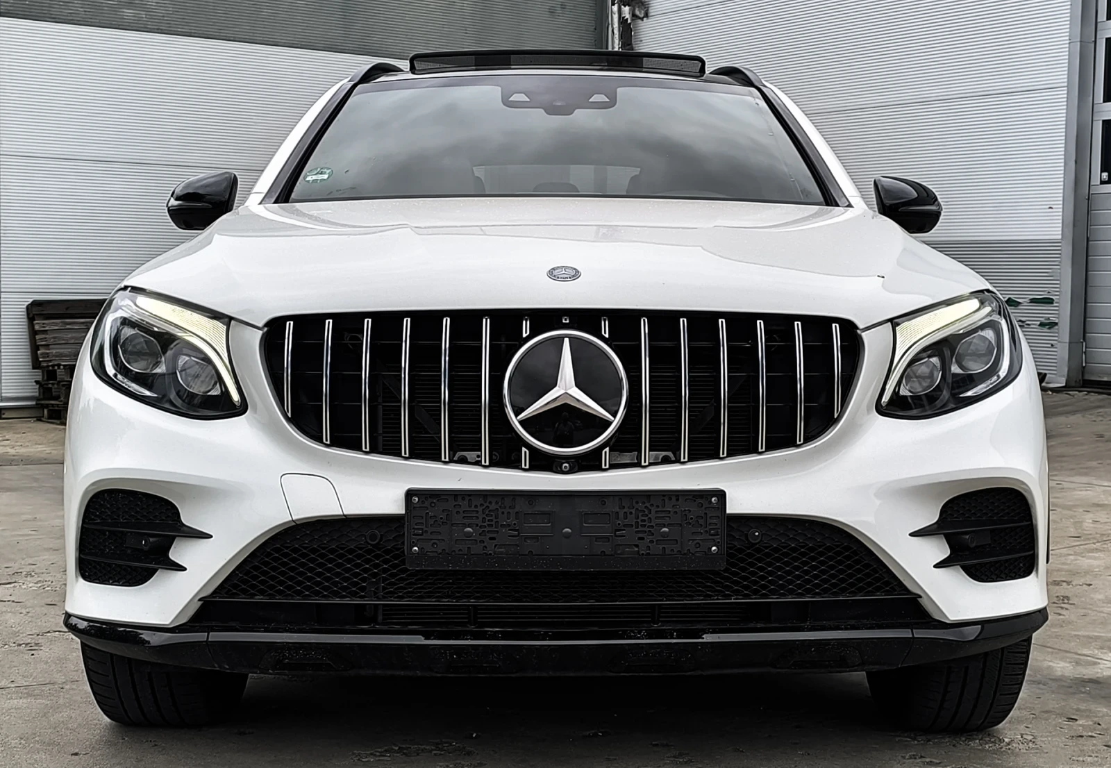 Mercedes-Benz GLC 250 D/AMG/PANORAMA/HEADUP/360/BURMEISTER , снимка 2 - Автомобили и джипове - 54807030
