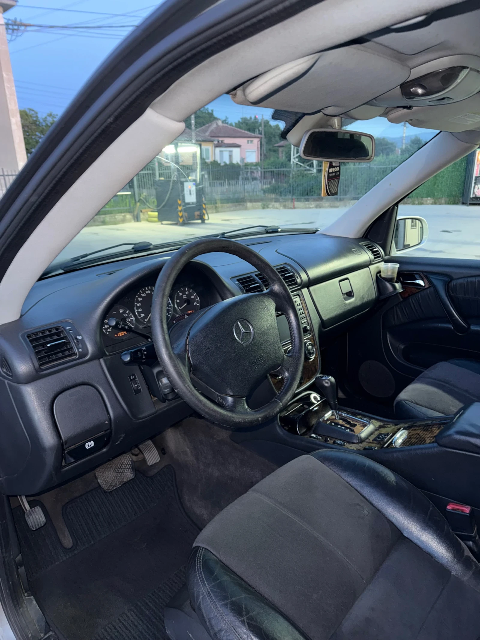 Mercedes-Benz ML 270 FINAL EDITION, снимка 5 - Автомобили и джипове - 54905785