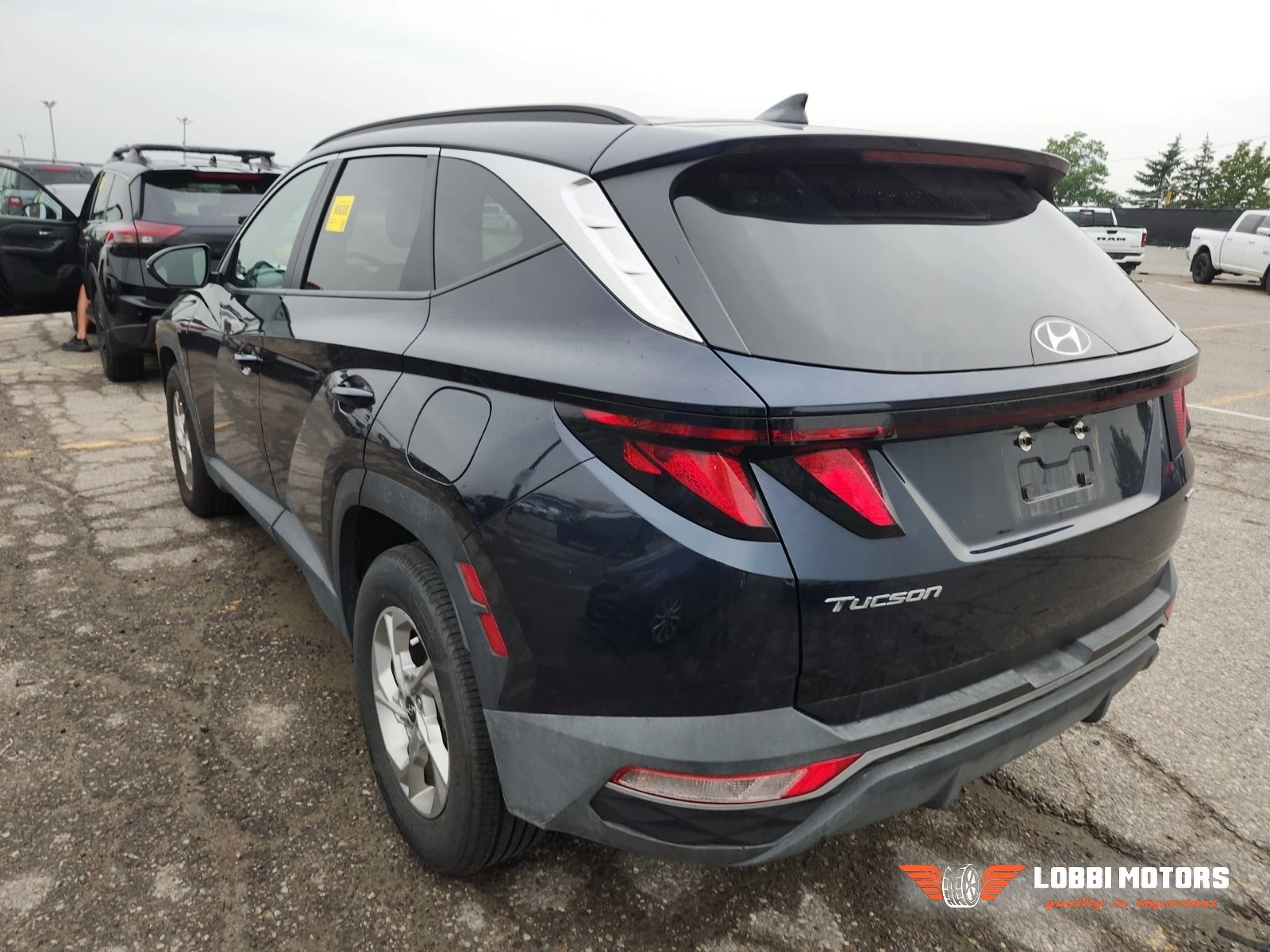 Hyundai Tucson, снимка 4 - Автомобили и джипове - 56127058