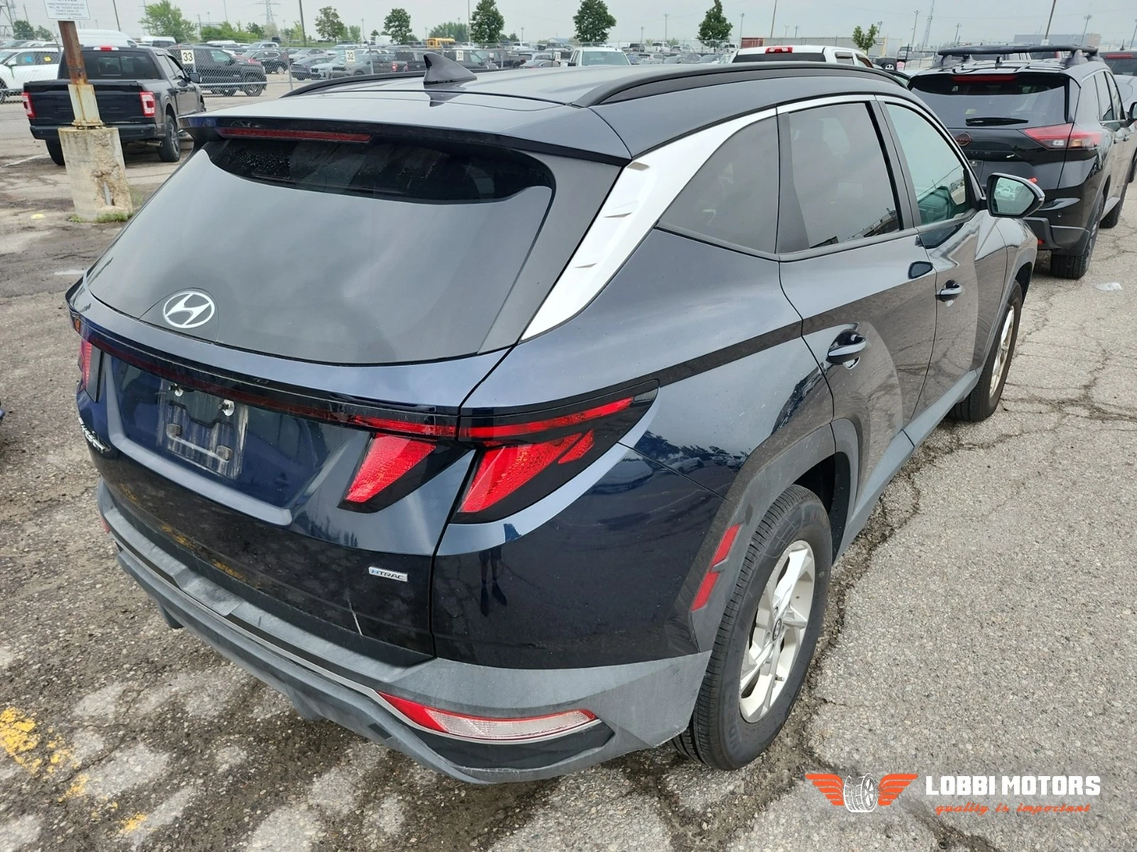 Hyundai Tucson, снимка 3 - Автомобили и джипове - 56127058