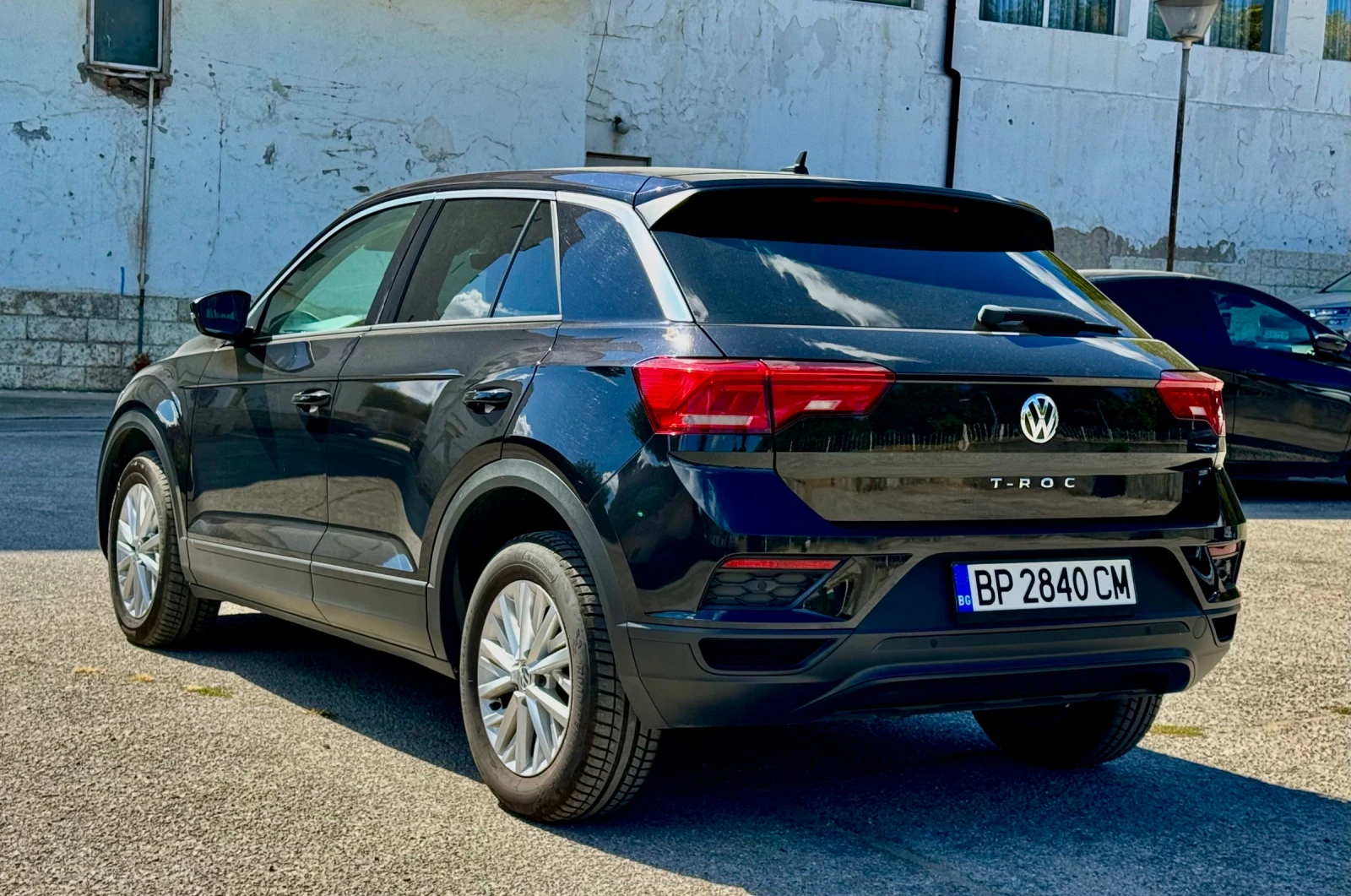 VW T-Roc 1.6TDI, снимка 6 - Автомобили и джипове - 56180996