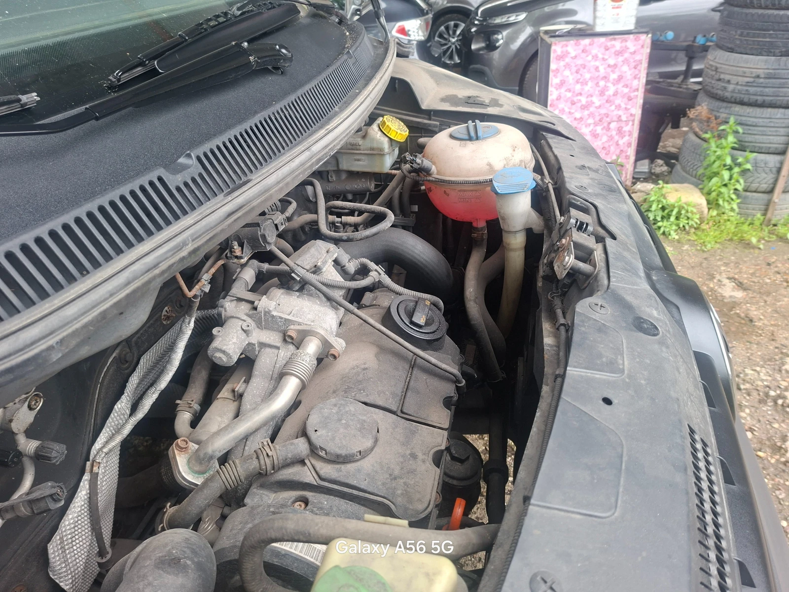 VW T5 1.9 TDi 86 кс. ТОП, снимка 16 - Бусове и автобуси - 54656962