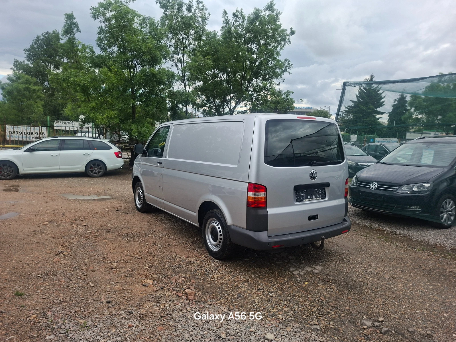 VW T5 1.9 TDi 86 кс. ТОП, снимка 4 - Бусове и автобуси - 54656962
