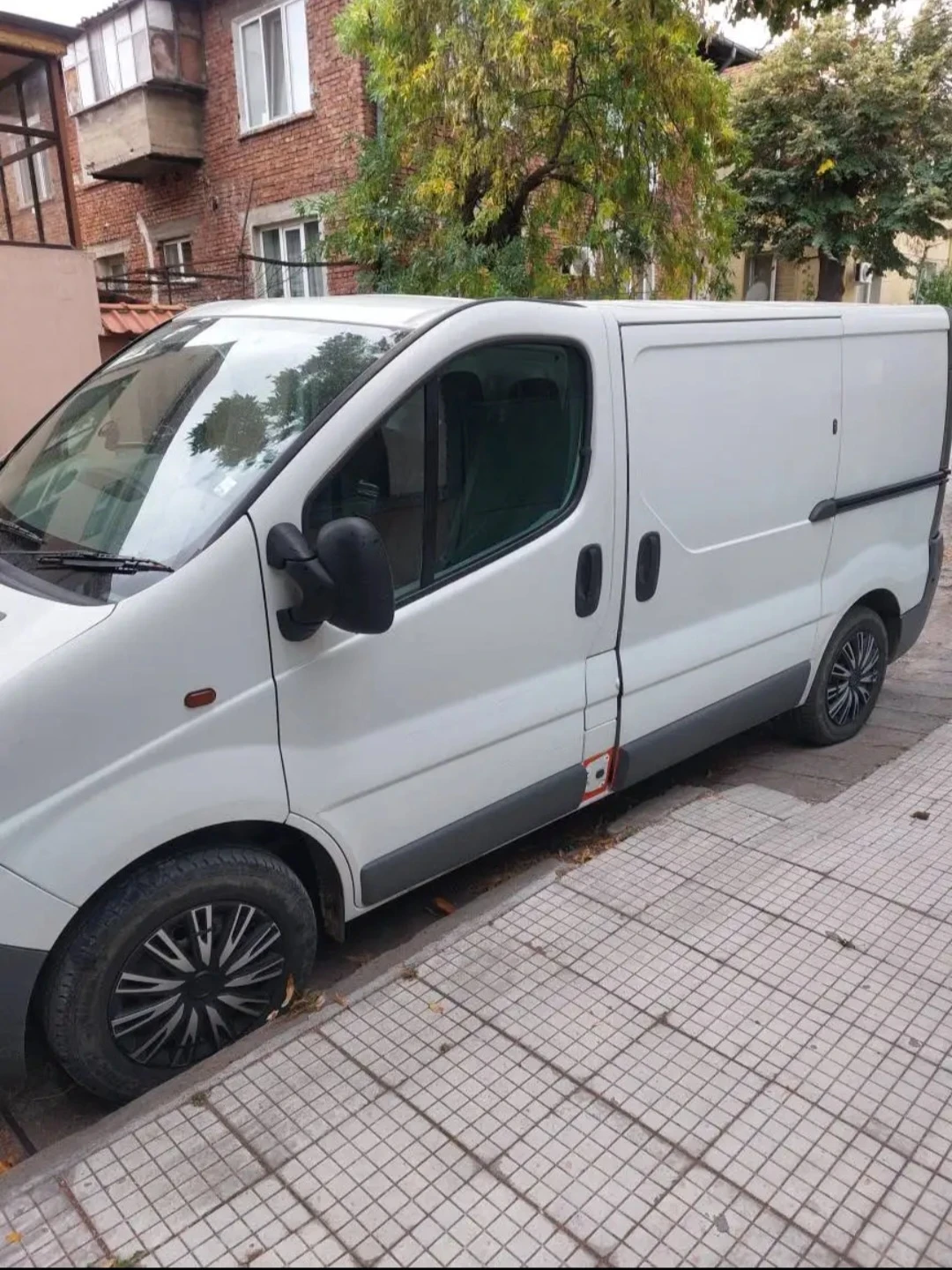 Opel Vivaro, снимка 3 - Бусове и автобуси - 56304500