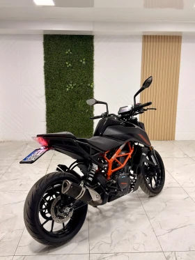 ����� �� �������� �� Ktm Duke 390