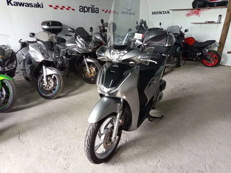 Honda Sh 150i, снимка 5 - Мотоциклети и мототехника - 53292436