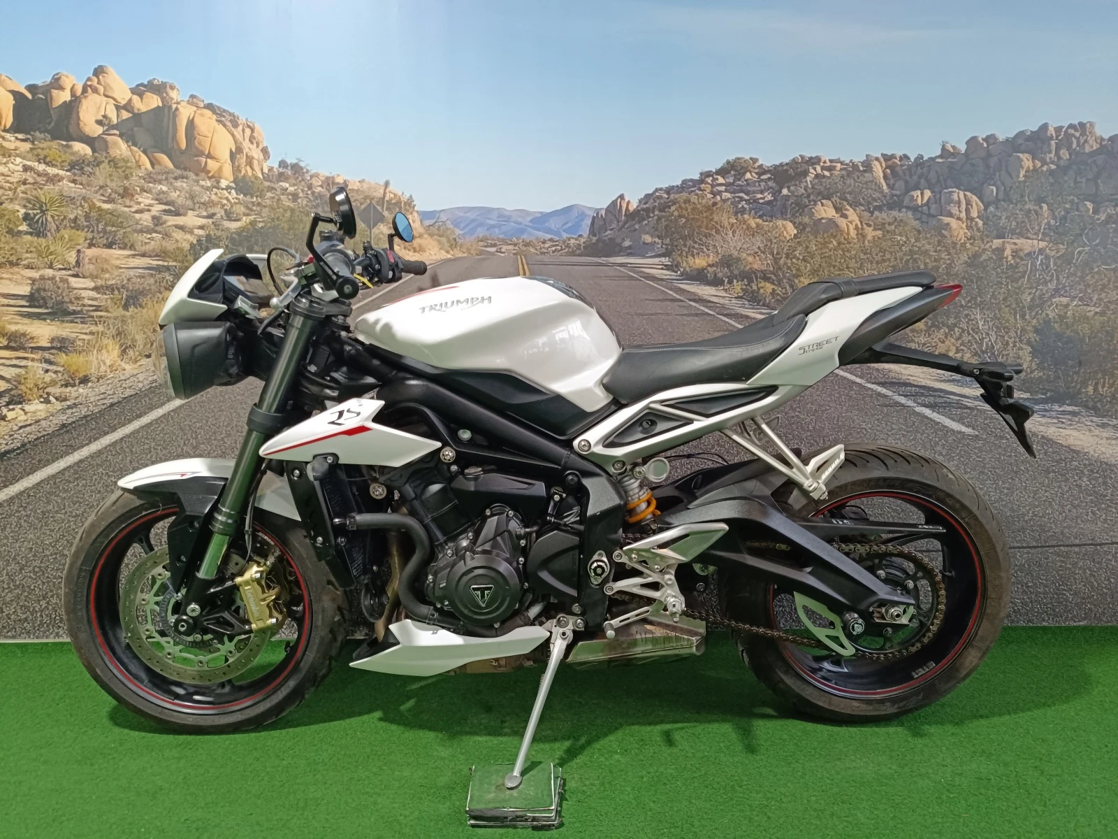 Triumph Street Triple 765 RS - изображение 10