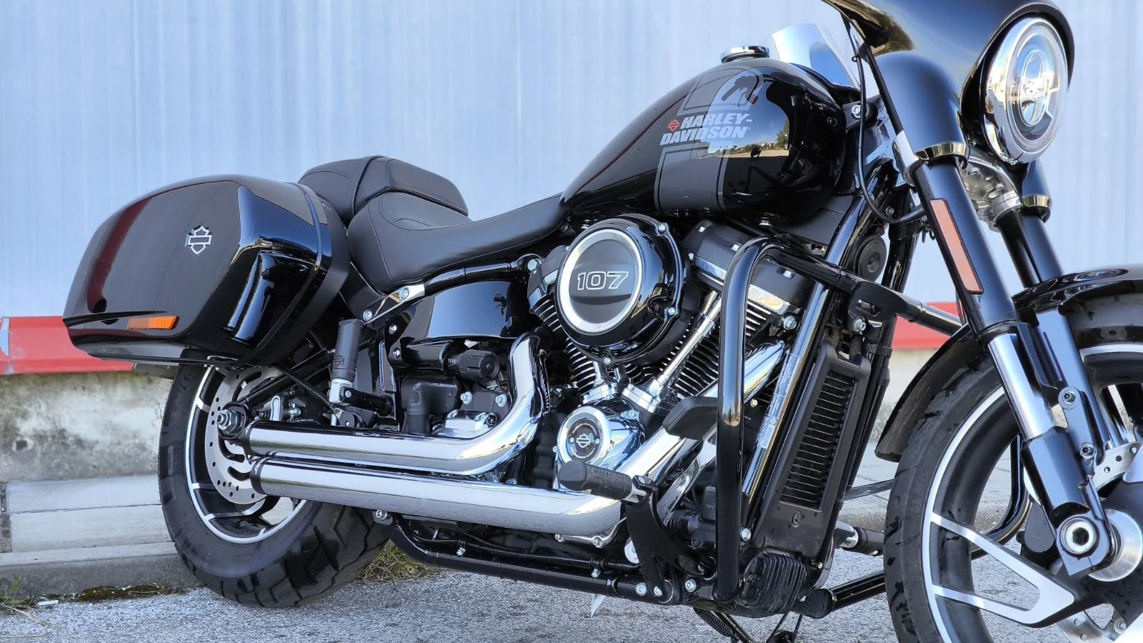 Harley-Davidson Softail Sport Glide - изображение 2