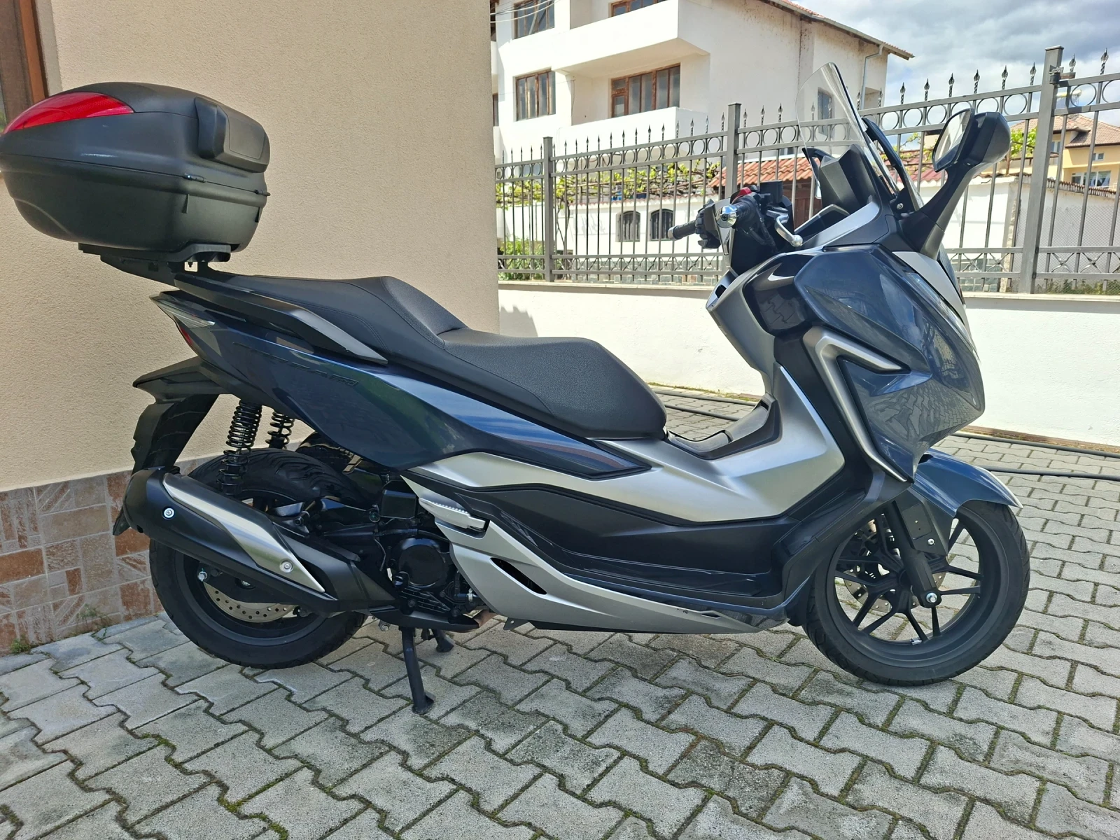 Honda Forza 300 ABS, снимка 4 - Мотоциклети и мототехника - 54753069