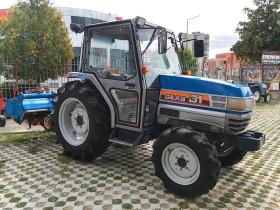 Трактор Kubota Скайтрак, снимка 2