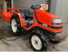 Трактор Kubota B52