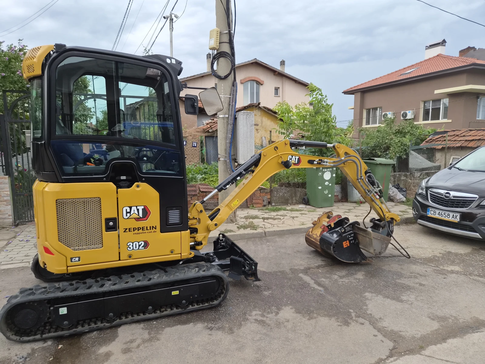 Багер Cat 302 CR