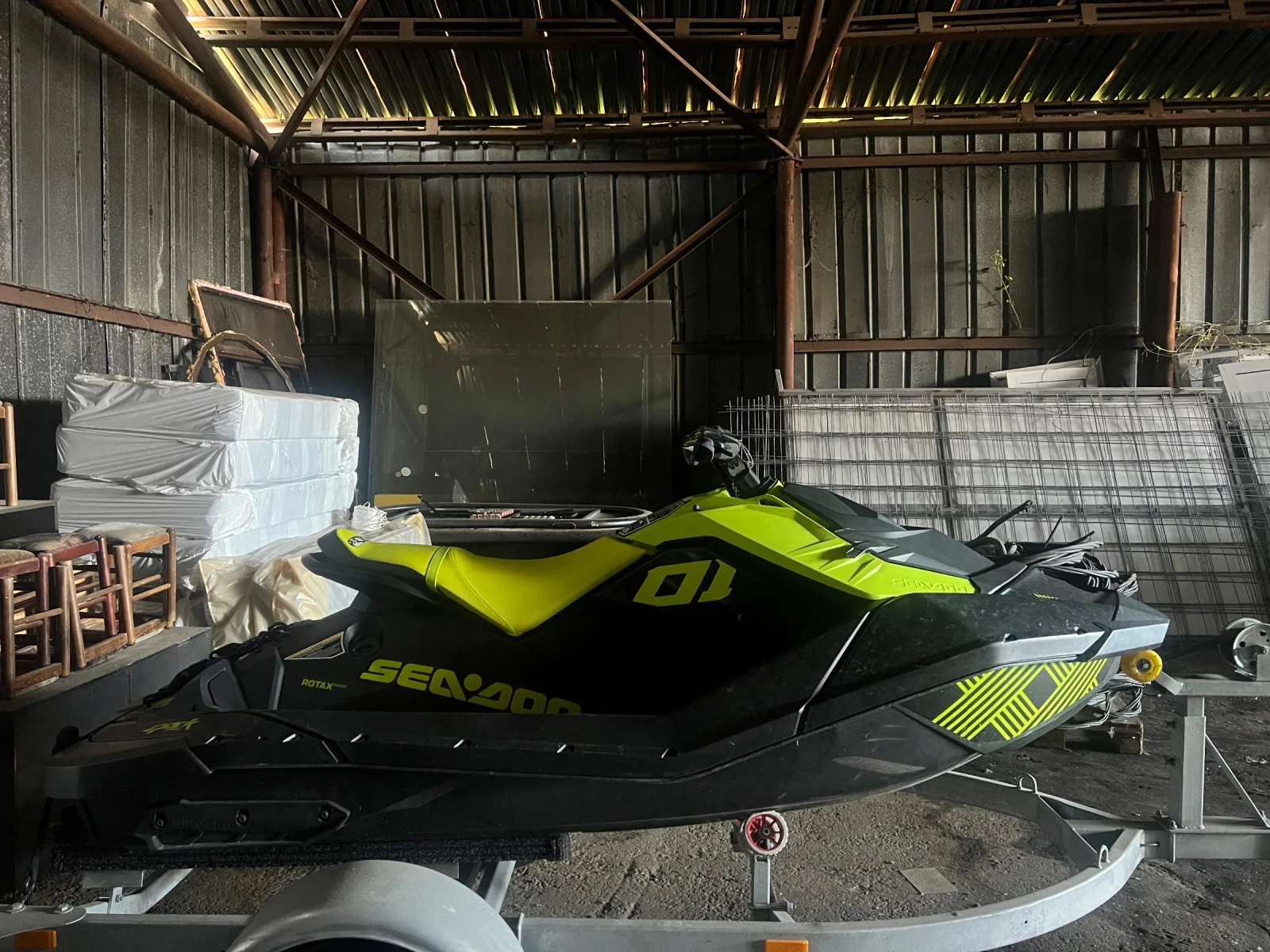 Джет Bombardier Sea Doo Spark trix, снимка 6 - Воден транспорт - 55465695