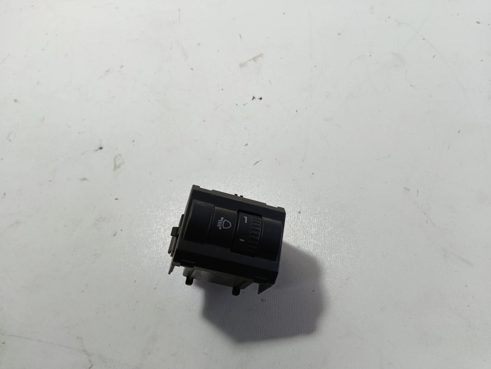 копче реглаж фарове 5JA941333A Skoda Rapid