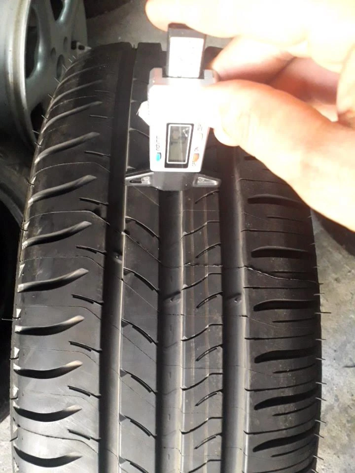 Гуми Летни 205/60R16, снимка 4 - Гуми и джанти - 26430739