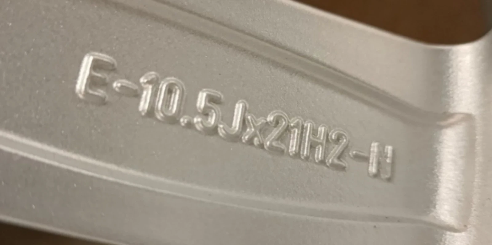 ���� � ������ 275/35R21 �� Audi Rs6 | Mobile.bg � ����������� 2