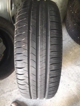      205/60R16