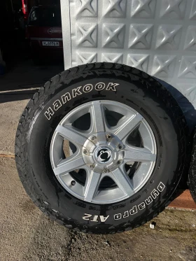 Гуми с джанти Hankook 235/75R16, снимка 3 - Гуми и джанти - 52697239