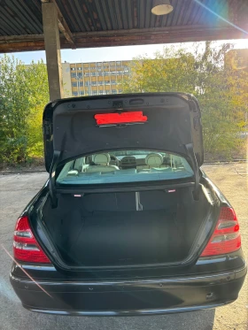 Mercedes-Benz E 320 V6, снимка 12